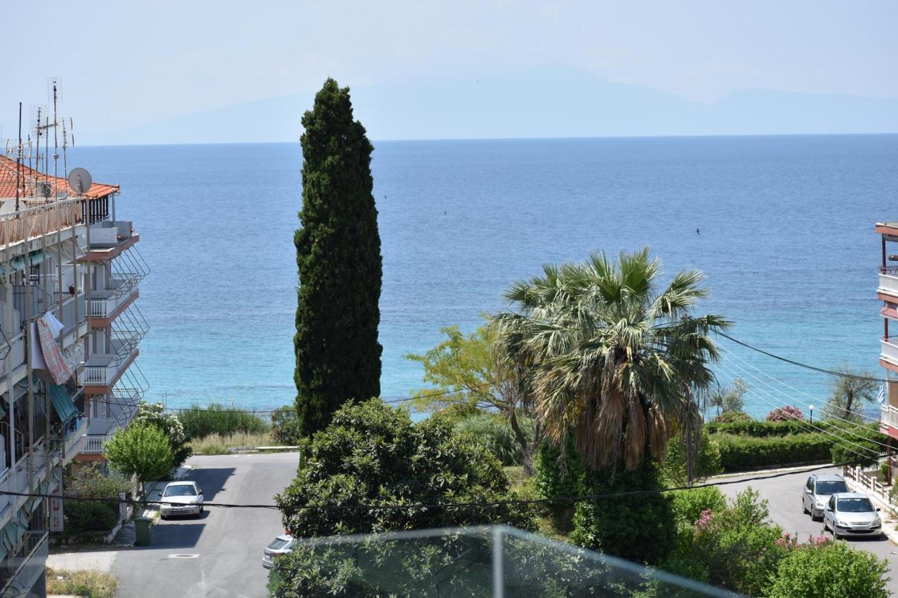 Sea View Luxury Apartment In Nea Kallikratia. Nea Kallikrateia Exterior photo